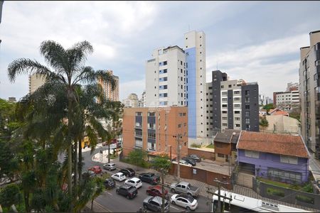 8_photo/94dce3f6cf.adbd8c19aab40c52-ATLAS-3c00343d-7eb8-48a3-9e9c-ce77370faa44.jpg de apartamento à venda com 2 quartos, 52m² em São Francisco, Curitiba