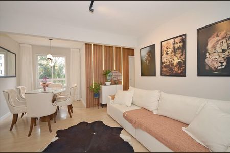 2_photo/94dce3f6cf.adbd8c19aab40c52-ATLAS-d988d885-1591-47eb-8935-33d8d4c58cf2.jpg de apartamento à venda com 2 quartos, 52m² em São Francisco, Curitiba