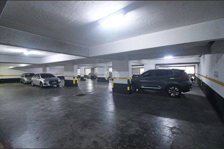 18_photo/94dce3f6cf.ecf6f7791fce83be-ATLAS-91134589-edc9-4908-b20b-38a7caf28c90.jpg de apartamento para alugar com 2 quartos, 52m² em Bigorrilho, Curitiba