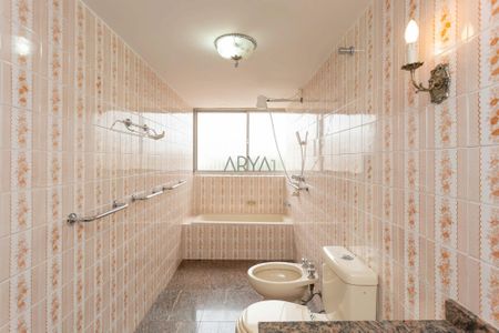 2_photo/94dce3f6d9.7a58dfa1bb52af13-ATLAS-03395cdc-792e-45d2-bd44-49d58a600f5b.jpg de apartamento à venda com 4 quartos, 222m² em Bigorrilho, Curitiba