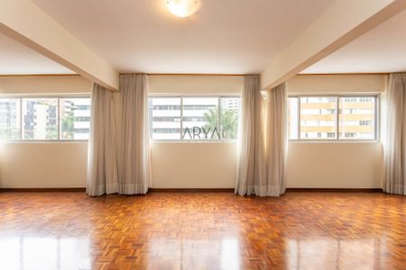 3_photo/94dce3f6d9.7a58dfa1bb52af13-ATLAS-08c612b9-b97a-49b7-849c-cd69ff3a957c.jpg de apartamento à venda com 4 quartos, 222m² em Bigorrilho, Curitiba