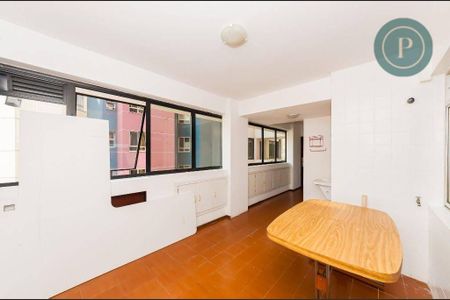 10_photo/94dce3f6db.a300a94836d029f8-ATLAS-c6f37bd8-1bba-4b5d-bd6f-e7d128bfe089.jpg de apartamento para alugar com 3 quartos, 218m² em São Francisco, Curitiba