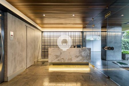 6_photo/94dce3f6dd.1872bbb3cb3c3c0e-ATLAS-6daaa9df-a149-4f09-b12a-3f4b1e9b8f30.jpg de apartamento para alugar com 3 quartos, 218m² em Bigorrilho, Curitiba