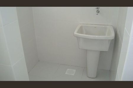 5_photo/94dce3f6e7.4ddbdd3e9ba76164-ATLAS-779eb8e2-85d9-4fe0-97ef-9c713c418dcf.jpg de apartamento à venda com 1 quarto, 38m² em Bigorrilho, Curitiba