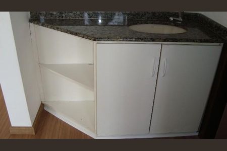 10_photo/94dce3f6e7.4ddbdd3e9ba76164-ATLAS-8358bdf8-380e-40ce-ba84-4b160625fcc1.jpg de apartamento à venda com 1 quarto, 38m² em Bigorrilho, Curitiba