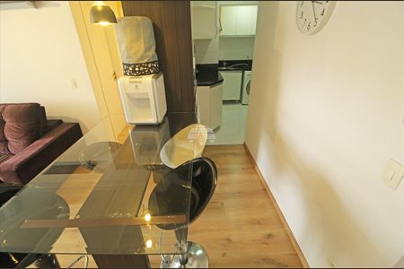 4_photo/94dce3f6e7.c40b4bc3b48f9ff6-ATLAS-42db3d1b-8a9c-4078-ac95-573f963e2cf0.jpg de apartamento para alugar com 1 quarto, 38m² em Bigorrilho, Curitiba