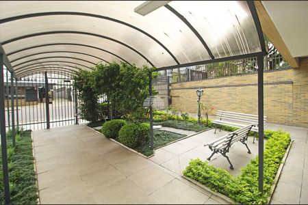 18_photo/94dce3f6e7.c40b4bc3b48f9ff6-ATLAS-b6add660-bef0-4ac2-837d-498a0f4d7952.jpg de apartamento para alugar com 1 quarto, 38m² em Bigorrilho, Curitiba