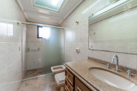 15_photo/94dce3f745.12a2b0476dbbf66e-ATLAS-ad66af38-d4ab-4b8e-90e6-2d72c863e85e.jpg de apartamento à venda com 3 quartos, 156m² em Centro, Curitiba