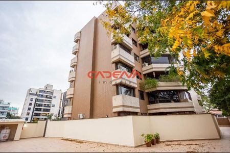 28_photo/94dce3f745.6e795dfd64e180cd-ATLAS-086614f0-7875-4a9c-b417-90e4123e2ad0.jpg de apartamento à venda com 3 quartos, 202m² em Centro, Curitiba