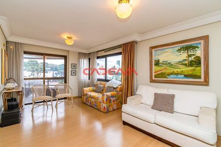 3_photo/94dce3f745.6e795dfd64e180cd-ATLAS-0d3ff5ee-d32b-4ab2-96f5-64ae6174b2e3.jpg de apartamento à venda com 3 quartos, 202m² em Centro, Curitiba