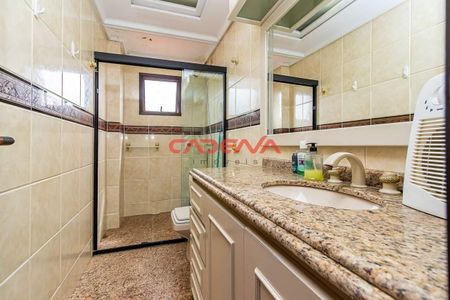 13_photo/94dce3f745.6e795dfd64e180cd-ATLAS-371cfeb7-3aaf-4d60-b4c7-0bc2d73a8572.jpg de apartamento à venda com 3 quartos, 202m² em Centro, Curitiba