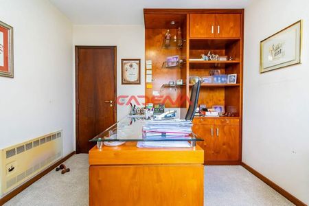 10_photo/94dce3f745.6e795dfd64e180cd-ATLAS-86ab0e1b-c01c-46ee-b48f-5d1e2f0f8c03.jpg de apartamento à venda com 3 quartos, 202m² em Centro, Curitiba