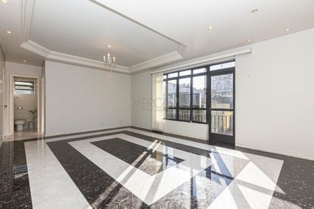 8_photo/94dce3f783.e553f1429dabc044-ATLAS-7d6d16e4-4c62-472c-83fb-5eb603532e9e.jpg de apartamento à venda com 3 quartos, 145m² em São Francisco, Curitiba