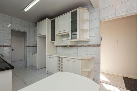 27_photo/94dce3f783.e553f1429dabc044-ATLAS-9e08f6c2-84e0-4480-bde2-9d2ed93a6cce.jpg de apartamento à venda com 3 quartos, 145m² em São Francisco, Curitiba