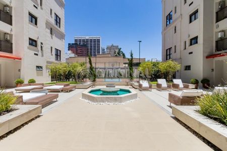 36_photo/94dce3f7ab.d81f6647e86dab77-ATLAS-3af31ff8-90b1-4399-ab73-c6bef0f5b341.jpg de apartamento para alugar com 2 quartos, 124m² em Mercês, Curitiba