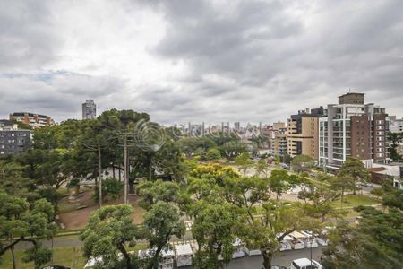 20_photo/94dce3f7ab.d81f6647e86dab77-ATLAS-790a5f40-5abb-4892-b2b1-c1cc23a4bc29.jpg de apartamento para alugar com 2 quartos, 124m² em Mercês, Curitiba