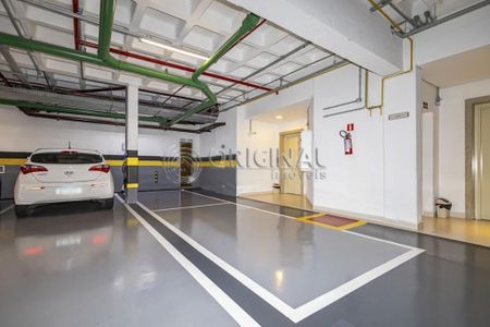 32_photo/94dce3f7ab.d81f6647e86dab77-ATLAS-b4edc3e8-5e67-4f27-8d50-79b03b28e145.jpg de apartamento para alugar com 2 quartos, 124m² em Mercês, Curitiba