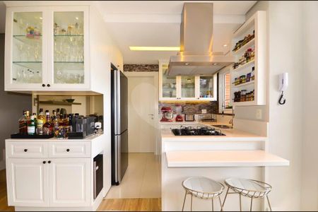 16_photo/94dce3f7bf.1b9c903f4ef09b06-ATLAS-1aa4c594-fc20-4d05-9c95-e2cbe37b26b5.jpg de apartamento à venda com 3 quartos, 92m² em Mercês, Curitiba