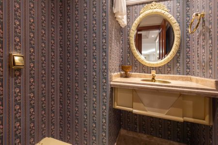 9_photo/94dce3f7e7.4b4f27f7f92832dd-ATLAS-8ed346e4-d531-4fc4-af71-455603e4762d.jpg de apartamento à venda com 4 quartos, 208m² em Centro, Curitiba