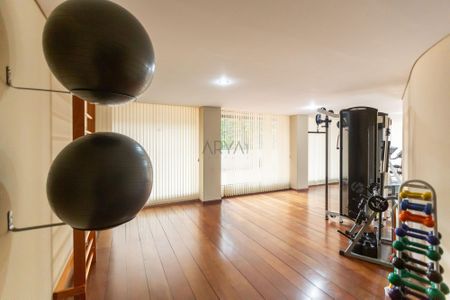 30_photo/94dce3f7e7.4b4f27f7f92832dd-ATLAS-c4ffdd2d-2858-4357-ac6f-879f04df5d11.jpg de apartamento à venda com 4 quartos, 208m² em Centro, Curitiba