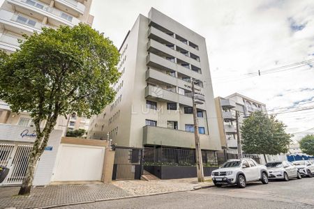 9_photo/94dce3f7e7.e1b0791f8350fa84-ATLAS-2c40e1a0-4df4-438e-8ff8-32b2ba07ff51.jpg de apartamento à venda com 4 quartos, 209m² em Centro, Curitiba