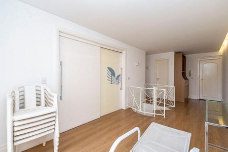 28_photo/94dce3f83b.caf6c04f909f2ef2-ATLAS-c763bdd7-fe64-4b1d-9c1f-e40411abd1ee.jpg de apartamento para alugar com 2 quartos, 127m² em Mercês, Curitiba