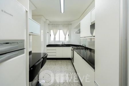 12_photo/94dce3f845.b16fa653370a10ec-ATLAS-908d3f9f-e65e-4cfb-8b38-c209bd4d5932.jpg de apartamento à venda com 3 quartos, 150m² em Mercês, Curitiba