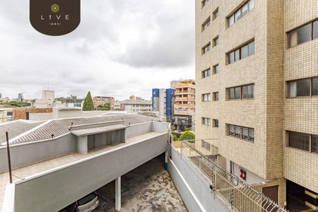 17_photo/94dce3f86d.ab41e4e09fc2bc48-ATLAS-ad22e627-5d0a-4e17-841b-2eb662ff4961.jpg de apartamento à venda com 2 quartos, 56m² em Mercês, Curitiba