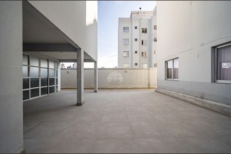 2_photo/94dce3f873.33d793acf048c480-ATLAS-03e4963a-3a17-4e28-a9e7-aaf4bfef34b3.jpg de apartamento à venda com 4 quartos, 80m² em Mercês, Curitiba