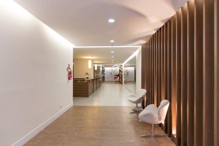 7_photo/94dce3f885.29ebf915709cdc5b-ATLAS-2fc02fc3-d206-4bfc-a0e9-36aaeeb78cc5.jpg de apartamento à venda com 1 quarto, 39m² em Centro, Curitiba