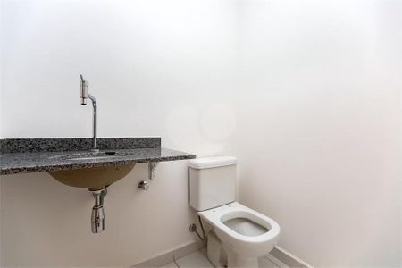 10_photo/94dce3f885.29ebf915709cdc5b-ATLAS-dfc6b85a-49ac-43c2-80aa-2a4e584eeb45.jpg de apartamento à venda com 0 quarto, 60m² em Centro, Curitiba