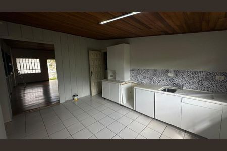 14_photo/94dce3f897.e6e1c947b02cf8fb-ATLAS-d53d8ad1-1a26-4b3d-bf22-aa533940fd94.jpg de casa à venda com 3 quartos, 150m² em Mercês, Curitiba