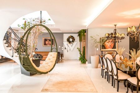 3_photo/94dce3f8d5.cba9474eaf1c4fd4-ATLAS-ea49cc55-96b9-4ccc-9706-2e6470b8c1d7.jpg de casa à venda com 4 quartos, 743m² em Mercês, Curitiba