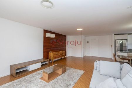 3_photo/94dce3f8dd.ceff8192393c33de-ATLAS-0e67cd3d-d9f1-4a09-b0a2-4160ed48cd88.jpg de apartamento à venda com 3 quartos, 149m² em Mercês, Curitiba