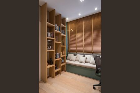 28_photo/94dce3f8dd.e6e1c947b02cf8fb-ATLAS-bfb56915-9d46-4b94-acc7-c183e1cd2e65.jpg de apartamento à venda com 3 quartos, 151m² em Centro, Curitiba