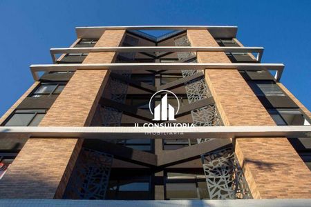 3_photo/94dce3f8f5.6d3345d0004e42f7-ATLAS-a6abc6b4-73f7-4ca5-bb9b-3ea7154f5f98.jpg de apartamento à venda com 3 quartos, 121m² em Mercês, Curitiba