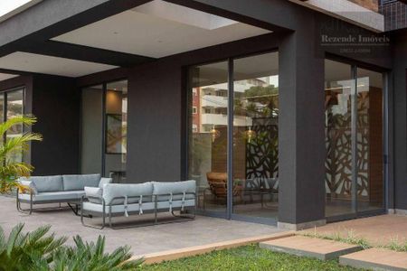 6_photo/94dce3f8f5.75bbde61f540e9ef-ATLAS-141d18fa-877b-4e6c-86d1-9a704b6d7053.jpg de apartamento à venda com 3 quartos, 122m² em Mercês, Curitiba