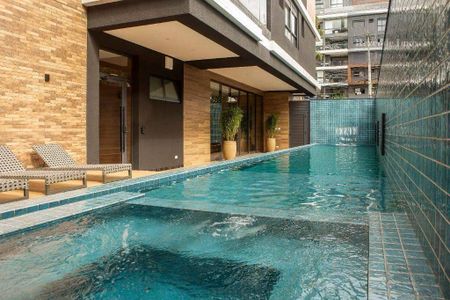 12_photo/94dce3f8f5.75bbde61f540e9ef-ATLAS-5bd6158d-76e3-4fc4-ad46-6e83d388433c.jpg de apartamento à venda com 3 quartos, 122m² em Mercês, Curitiba