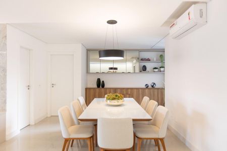 7_photo/94dce3f8f9.2faafcce8f09f311-ATLAS-5a4979c3-58c4-4c74-9cef-737d81addba1.jpg de apartamento à venda com 3 quartos, 153m² em Centro, Curitiba