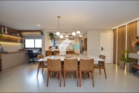 9_photo/94dce3f8f9.4bd2615f33144f40-ATLAS-ae3e5695-897b-46fd-8a29-b52d49a5793e.jpg de apartamento à venda com 3 quartos, 151m² em Centro, Curitiba