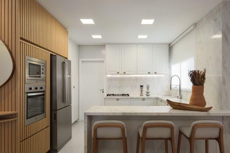 7_photo/94dce3f8f9.4bd2615f33144f40-ATLAS-daf88d07-7cf5-4b4f-9e2a-d2f6944d6a31.jpg de apartamento à venda com 3 quartos, 151m² em Centro, Curitiba