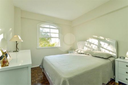 3_photo/94dce3f901.04f4efb4ec0e2ec3-ATLAS-bcb12fb9-b4ab-4fc4-9912-a4cea11bd13c.jpg de apartamento à venda com 3 quartos, 107m² em Água Verde, Curitiba