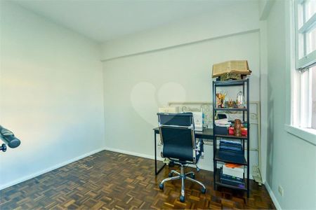 9_photo/94dce3f901.04f4efb4ec0e2ec3-ATLAS-e0bba357-b817-4fed-a00a-485f1abf85e4.jpg de apartamento à venda com 3 quartos, 107m² em Água Verde, Curitiba