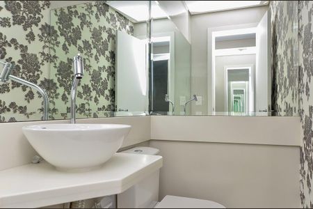 2_photo/94dce3f91f.b37fb779aadef412-ATLAS-14d16a43-336d-443c-bacf-ecc8d724bfa5.jpg de apartamento para alugar com 3 quartos, 242m² em Mercês, Curitiba