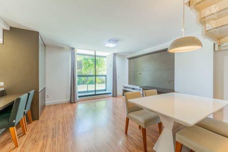 6_photo/94dce3f96d.d30aaf5f2ade6842-ATLAS-2a5e6811-187b-4100-b4ae-c4f65c5748ee.jpg de apartamento à venda com 2 quartos, 98m² em Mercês, Curitiba