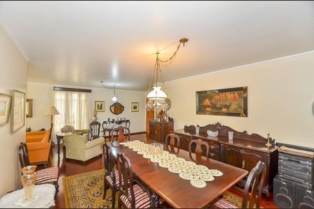 3_photo/94dce3f975.4b1879e811be0a0e-ATLAS-62814526-a649-46db-a654-9df9d20f32f8.jpg de apartamento à venda com 4 quartos, 200m² em Mercês, Curitiba