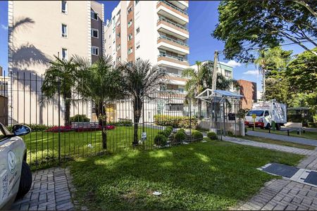 4_photo/94dce3f9c5.b5da4ea3db38aa70-ATLAS-efccae29-eebc-43e7-a1c8-129b1bd0700e.jpg de apartamento à venda com 3 quartos, 100m² em Mercês, Curitiba