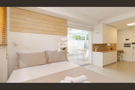 6_photo/94dce3fa3d.236adc3a7aec7b6a-ATLAS-a9df3517-805a-42c6-9ec1-94206a42dafb.jpg de kitnet/studio à venda com 1 quarto, 38m² em Mercês, Curitiba