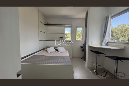 4_photo/94dce3fa3d.6186252e791b4f7b-ATLAS-a5a3806d-78c4-49bd-9e12-b534efdea385.jpg de apartamento para alugar com 1 quarto, 20m² em Mercês, Curitiba