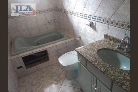 13_photo/94dce3fb2f.b591b2b051e9a06c-ATLAS-c7517fd5-8049-41c2-bd7e-8518123c0565.jpg de casa para alugar com 4 quartos, 200m² em Mercês, Curitiba